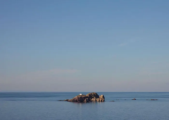 Luura - Cliff, Paros, Morgans Originals (Adults Only)