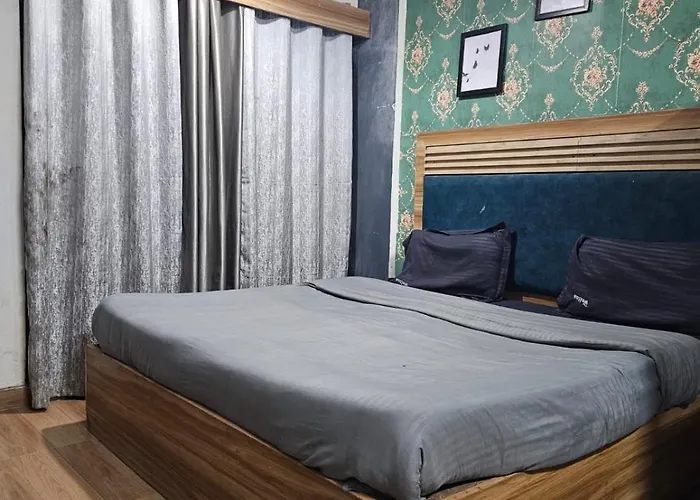 Welina Shree Hotel