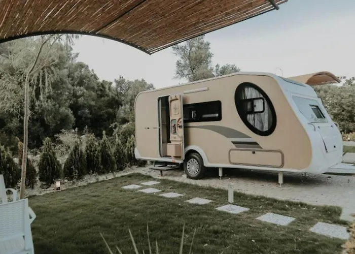 Guenes' Te Karavan Otel