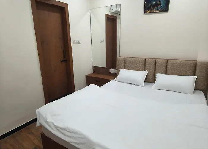 Hotel Shivaarambh Homestay