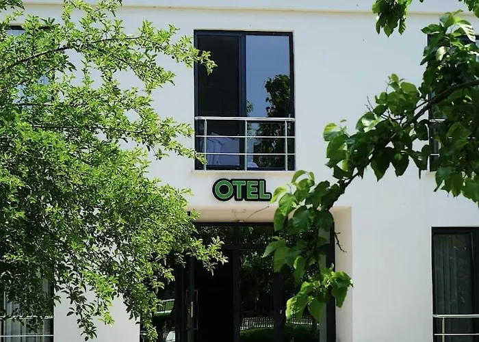 The Life Nest Hotel