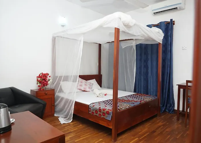 Panori Hotel