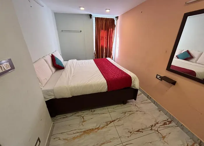 Ponmurugan Residency