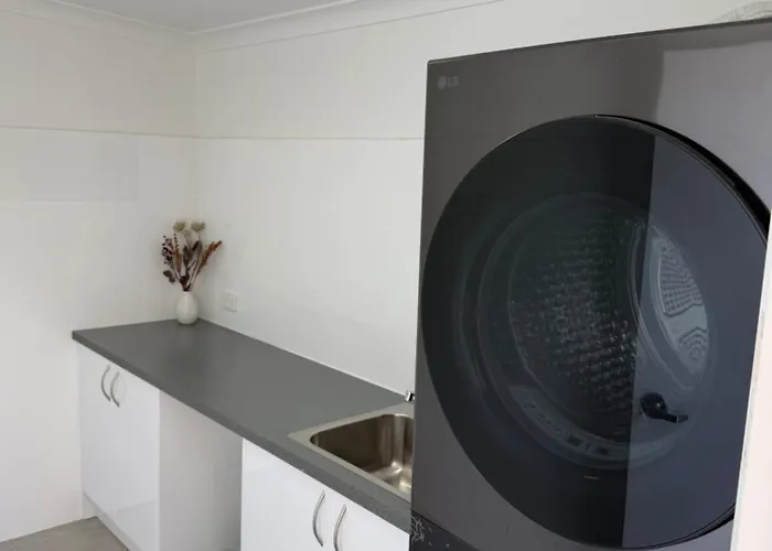 The Riverbank Suites, Central, New, Facilities