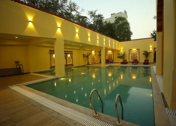 Hotel Ranavilas Palace