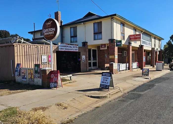Commercial Hotel