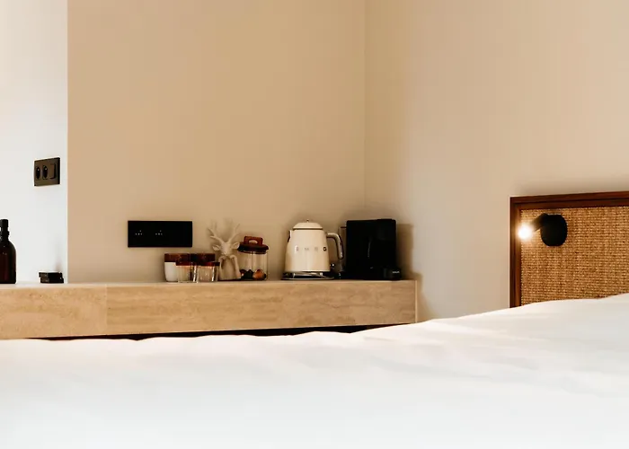 Alfred Hotel & Gastro Bar