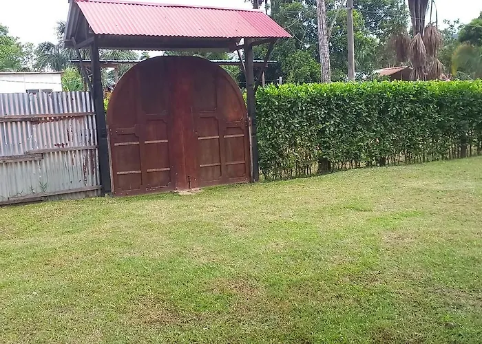 Mítica, Casa Hospedaje