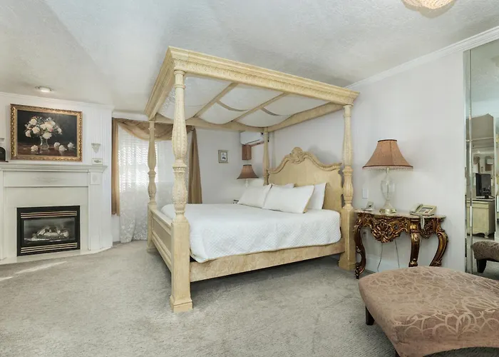 Old Rock Church Bed And Breakfast