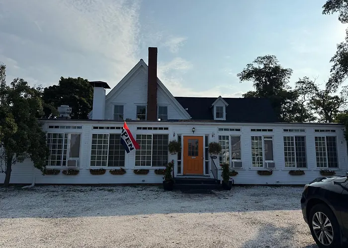 The Copper Swan