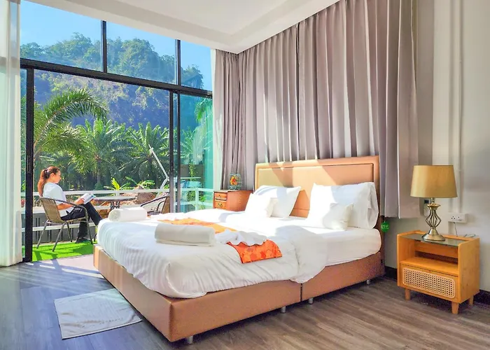 Khaosok Chao Eco Farm Stay