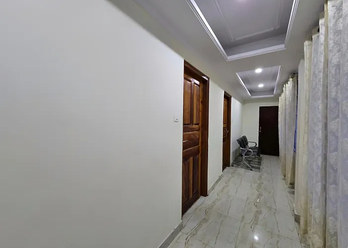 Newlands Homestay Near Mall