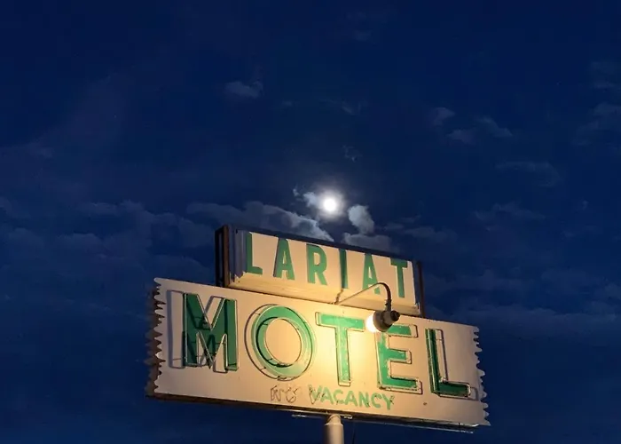 Lariat Motel