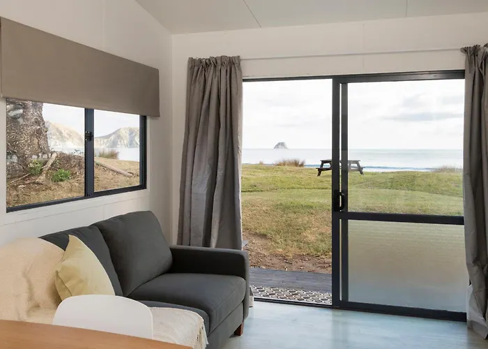 Tolaga Bay Top 10 Holiday Park
