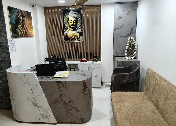 Hotel Shivaarambh Homestay