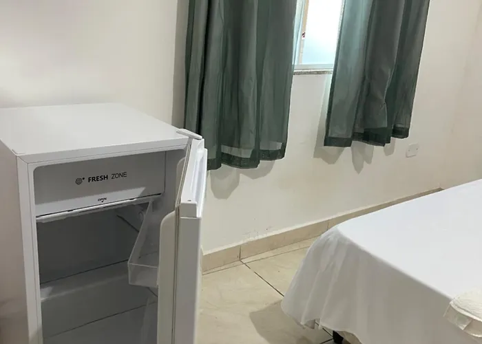 Motel Cantinho Do Amor -3 Horas - Local Discreto Com Garagem