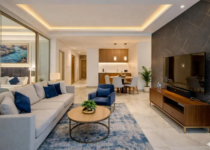 Hotel Grand Villa By Signature Stayz Near Igi Airport