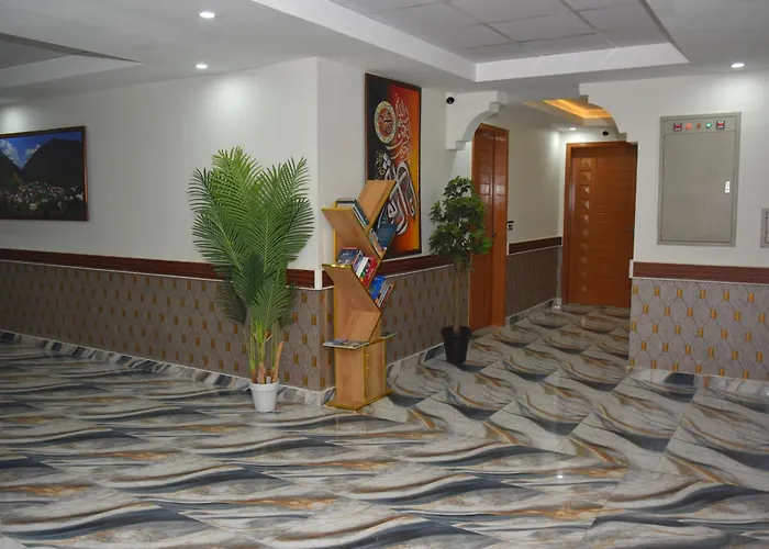 Stay Near Earthquake Memorial Bridge & Red Fort,Room 212