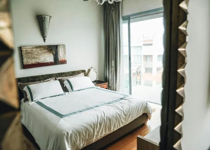 El De Galaxy Hotel Delhi Near Igi Airport