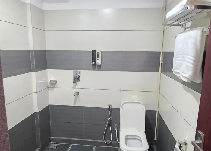 Dream Wagon Hotel Lakkidi
