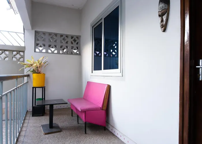Village Francophone Hotel