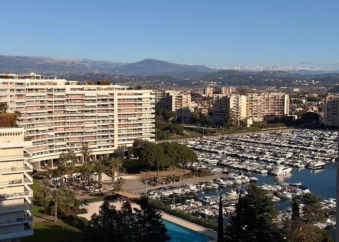 La Marina Cannes Suites