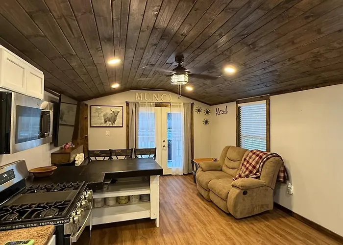 The Cozy Cow Cottage