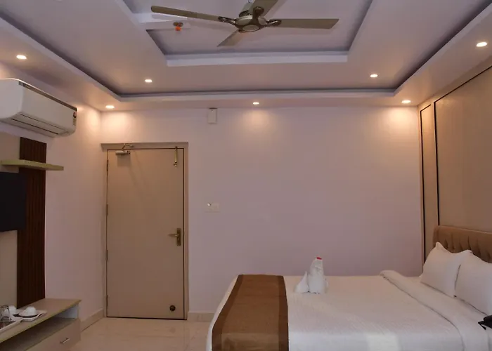 Hotel Devi Palace