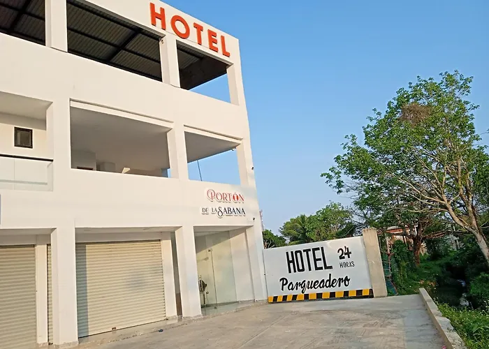 Hotel Porton De La Sabana