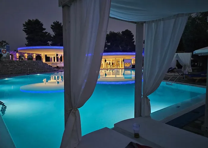 Paradise Resort Evia, A Member Of Radisson Individuals
