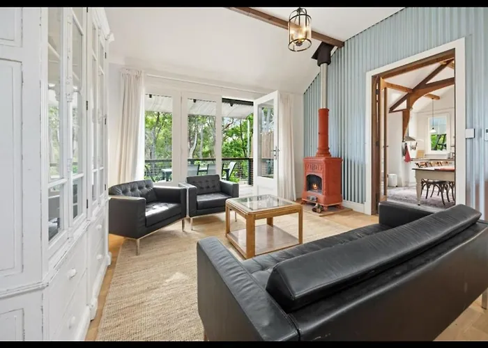Amara Creek Retreat