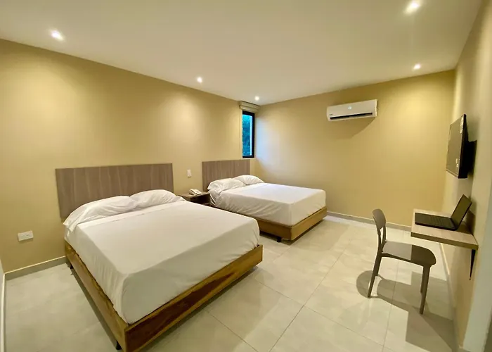 Bq84 Urban Hotel