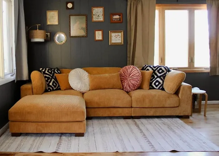 Ely Camp Haus - Vintage Home In Downtown Ely