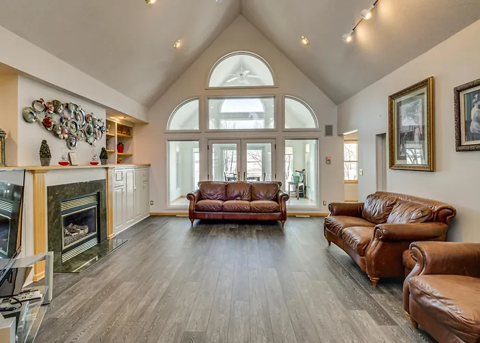 Waterfront Alexandria Gem: Family & Group Friendly