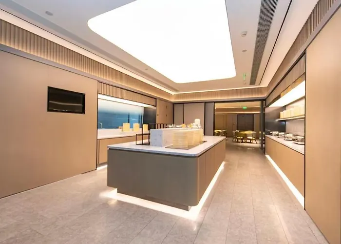 Ji Hotel Suzhou Guanqian Street Chayuanchang Metro Station