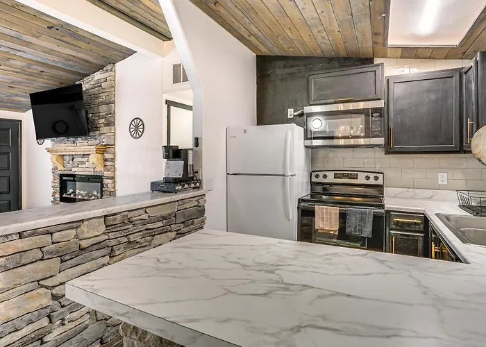1 Mi To Main St Eats! Single-Level Red Bluff Home
