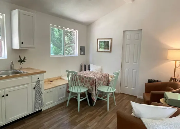 The Black Bear Cabin