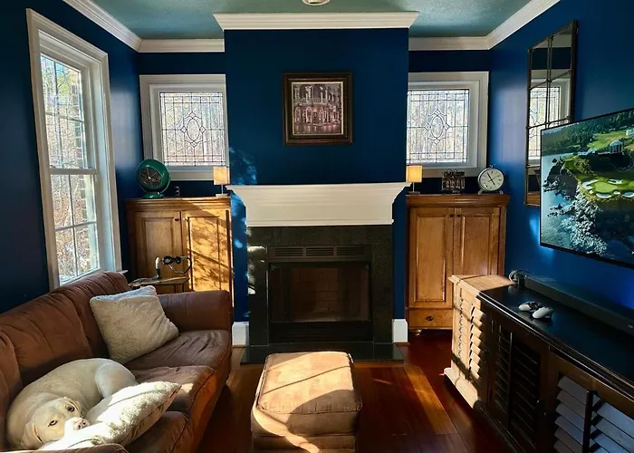 Masters Week 5Br Estate On Private Acres