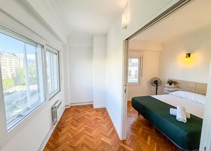 Velasco Urban Lodge - Turistea