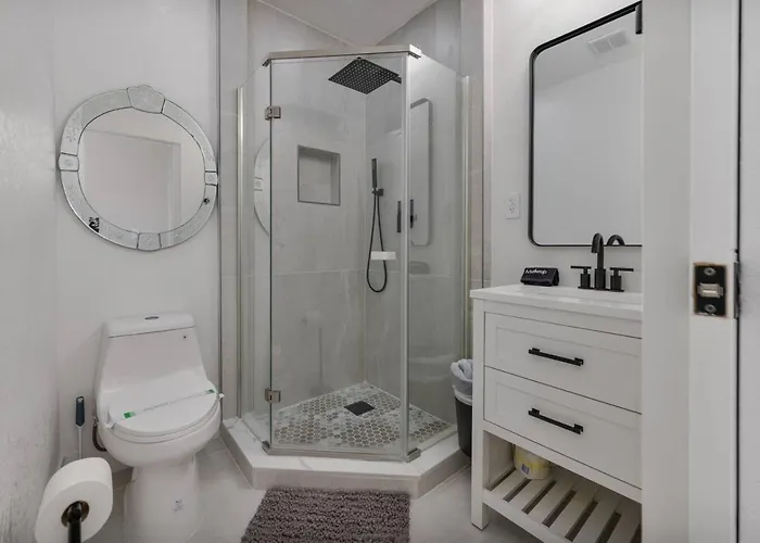 Pet Friendly Studio Unit Near Downtown And Parks - 20 Mi To Disney