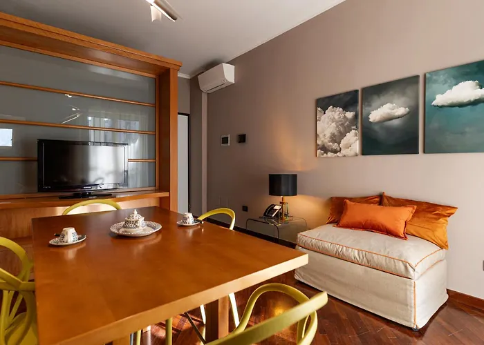 Apulia Re' Aparthotel & Suites