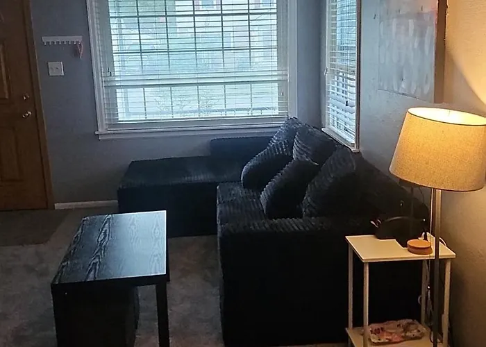 Spacious Family Retreat With Ada Ramp And Ada Bathroom