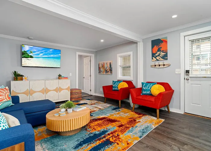 Salisbury Surf & Sol Pet-Friendly Backyard Games