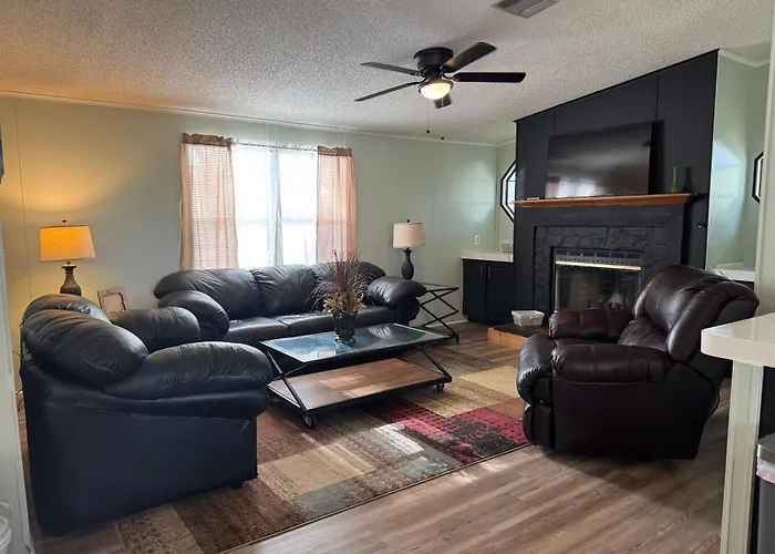 Room In Shared Home Up To 3 People