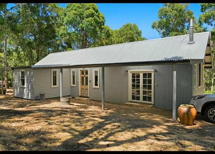 Amara Creek Retreat