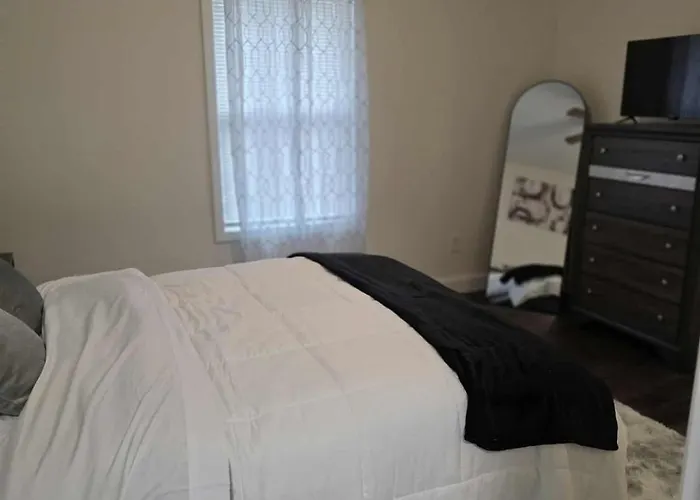 Cozy Maverick Of Corbin! Dog Friendly!