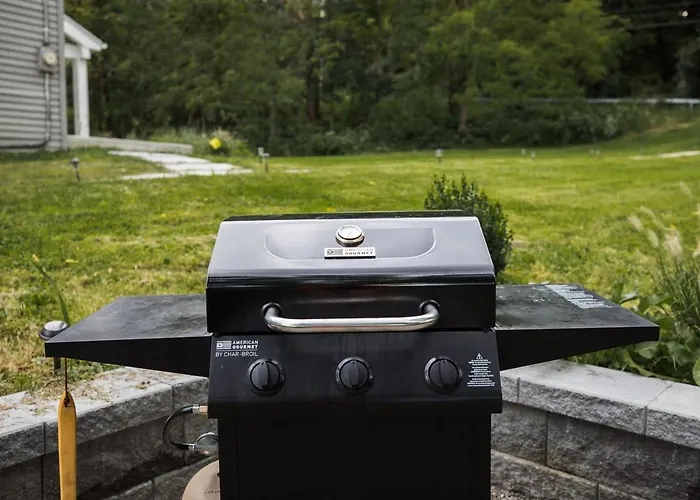 Rustic Luxe Creekside Retreat With Hot Tub And Fire Pit, Minutes From Hudson