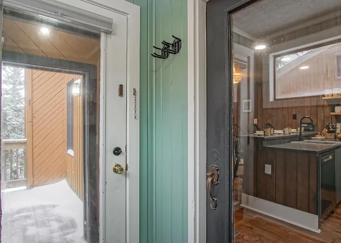 2 Br: Wabasso 5: 2Br, 2 Bath