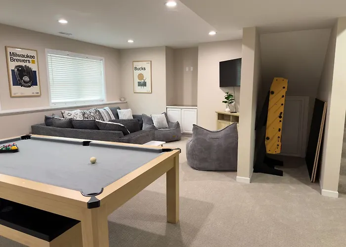 Your Anchor Point By Arc Vacation Rentals