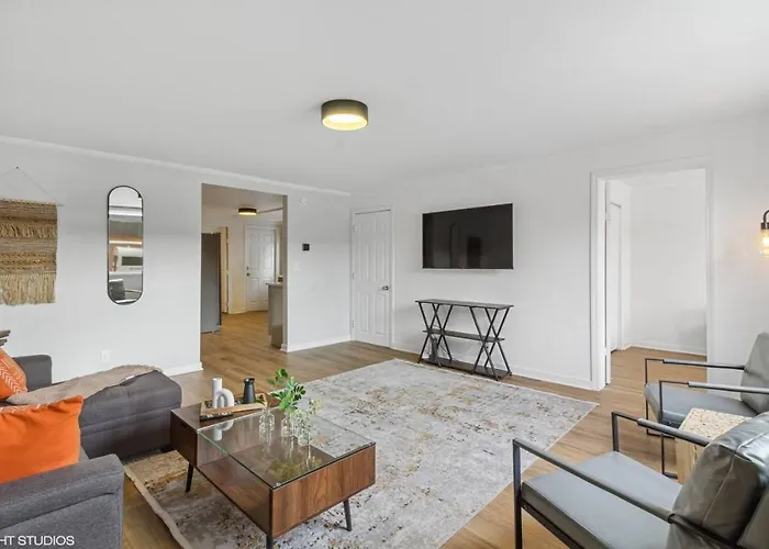Charming 4Br Retreat In The Heart Of Ottawa